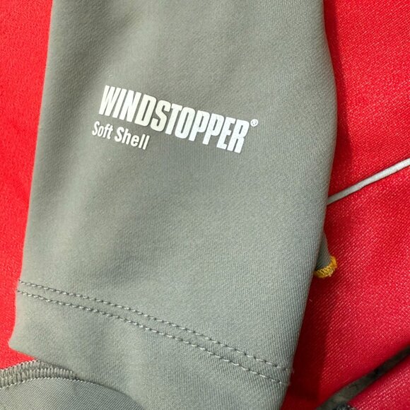 Mountain Hardwear Reflective Jacket - Picture 6 of 9